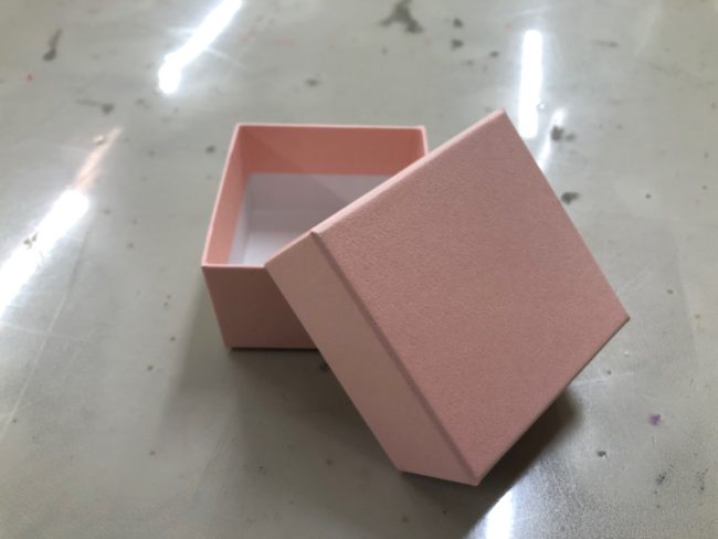 知ってほしい！！旭屋の貼り箱で出来ること。』紙ではない素材も旭屋