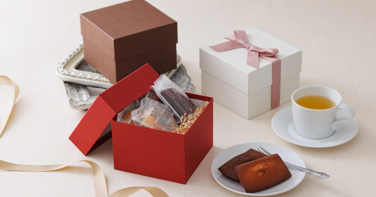 チョコクロ　サンシャインレッド2k箱(3~4房入)【正味1.5k以上】 1700-1200x630.jpg